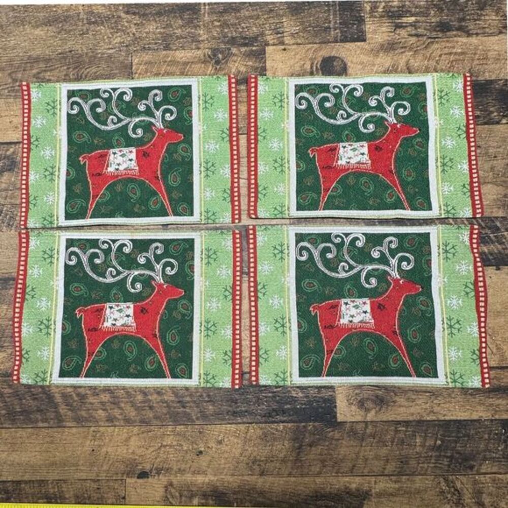 Holiday Reindeer Placemats Set of 4 Christmas Table Decor Green Red‎ Festive